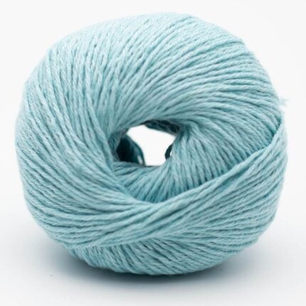 Eisblau