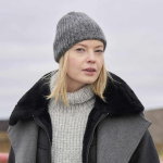 Strickset MÜTZE UND LÄTZCHEN HEYDON & TIDE mit Garn und Anleitung – Bild 3
