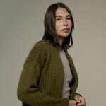 Rowan Strickjacke Lira aus Wolle, perfekt zum Stricken und Häkeln.