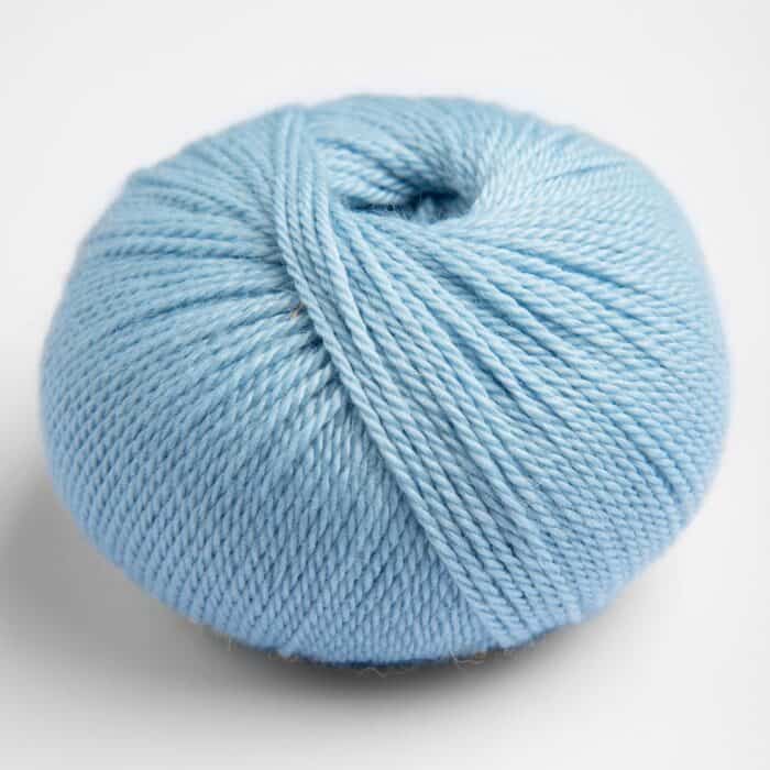 Apu Imperial Alpaka 25g Pale Blue - Amano