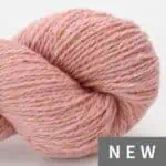 Hochwertiges GOTS-zertifiziertes Garn für Stricken und Häkeln, ideal für nachhaltige Projekte.