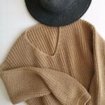 Strickset für Pullover „NEVER ENDING STORY Sweater“ mit Garn und Anleitung – Bild 7