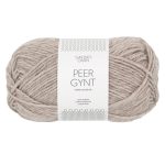 Sandnes Garn Peer Gynt Garn in Beige Mottled, perfekt für Strick- und Häkelprojekte.