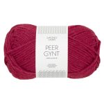 Sandnes Garn Peer Gynt Garn in Rumba Red, perfekt für Stricken und Häkeln.