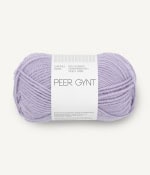 Sandnes Garn Peer Gynt in Lavendel, perfekt zum Stricken und Häkeln.