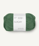 Sandnes Garn Sunday in der Farbe Elm Green, perfekt für Strick- und Häkelprojekte.