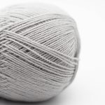 Weltrekord Sockenwolle Hellgrau - Der kleine Strickladen
